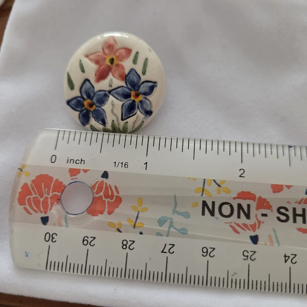 Source Unknown vintage handpainted